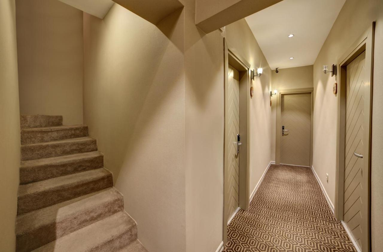 Almina Guest House Истанбул Екстериор снимка