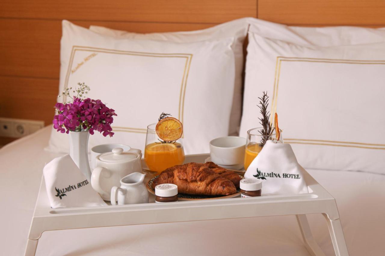 Almina Guest House Истанбул Екстериор снимка
