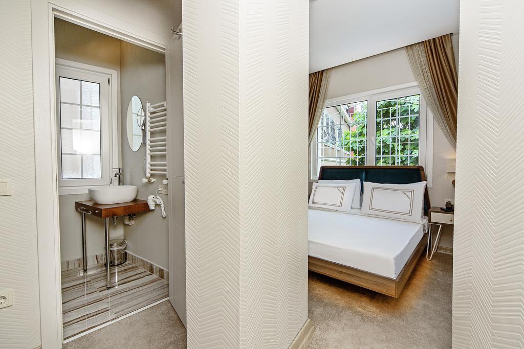 Almina Guest House Истанбул Стая снимка